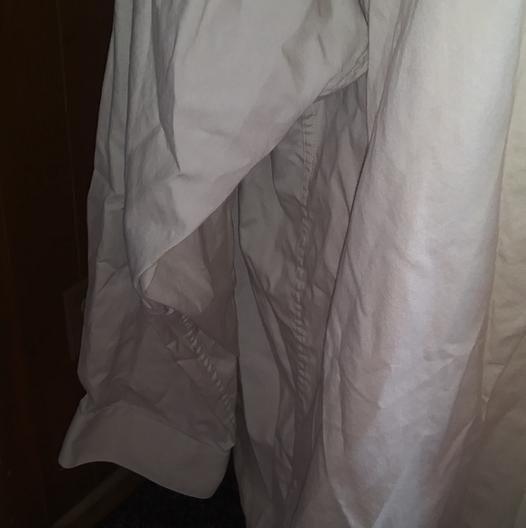 Men's Covington Cream Colored Dress Shirt - Picture 6 of 7